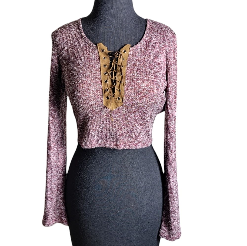 Shelly women’s size large burgundy heather rib knit lace up crop long sleeve top